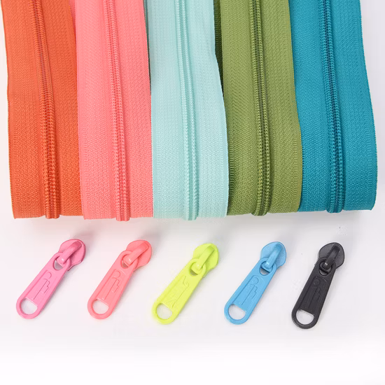 Custom 3# 4# 5# 7# 8# 10# Coil Zipper Roll Nylon Zipper Long Chain Cierre for Garment/Bags